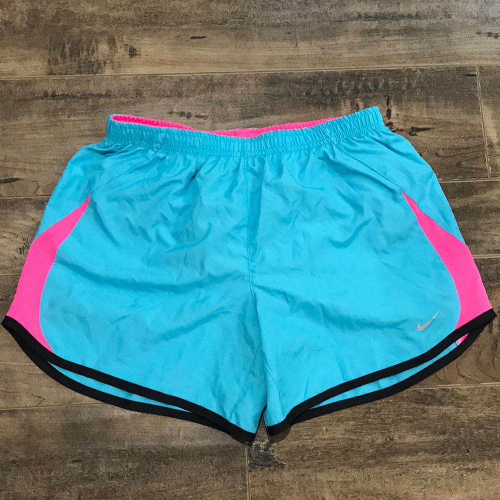 NikeTraining Shorts Girl Size XL